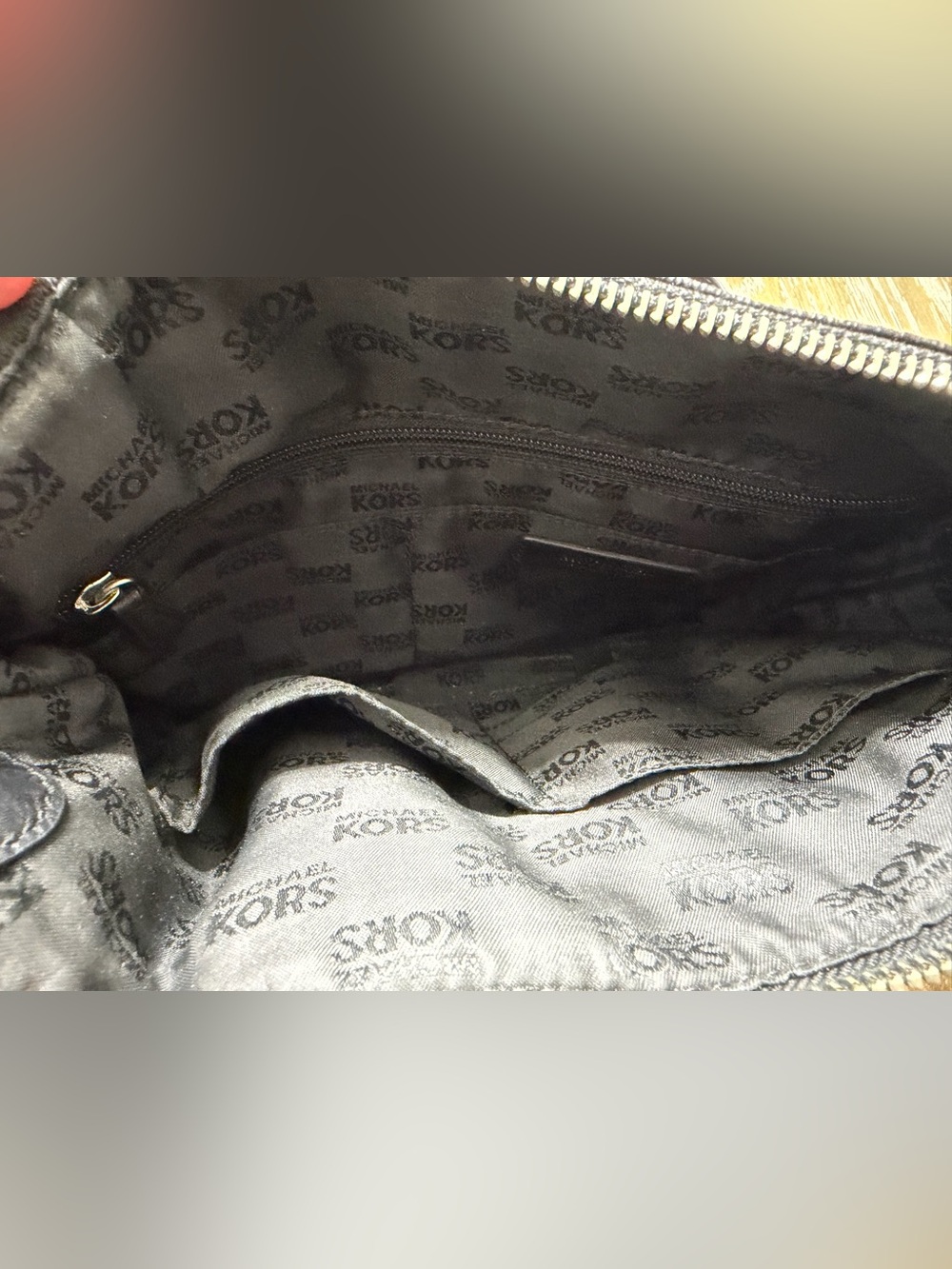 Michael Kors Fallon Medium Messenger Bag - Picture 6 of 6